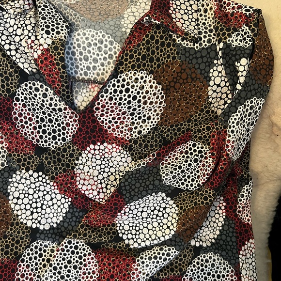 Top - Picture 4 of 7